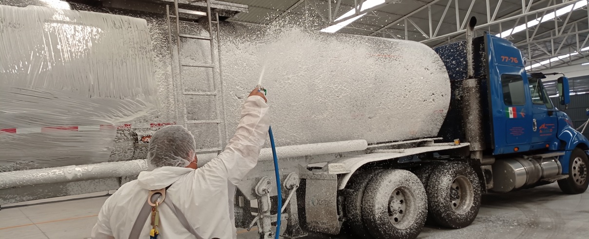 LAVADO INTERIOR Y EXTERIOR INTEGRADO